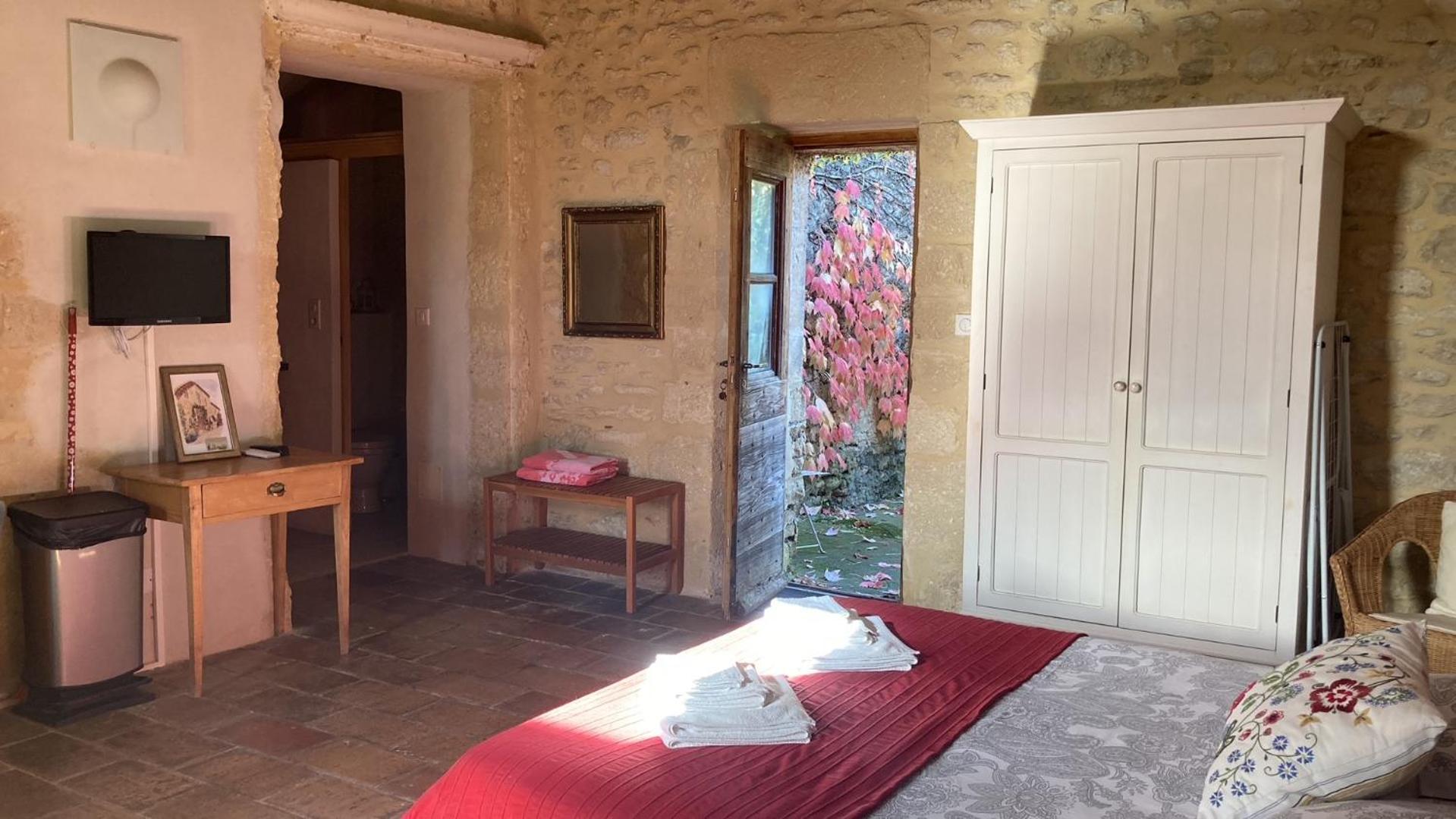 Mas De La Rivoire B&B Villevieille Buitenkant foto