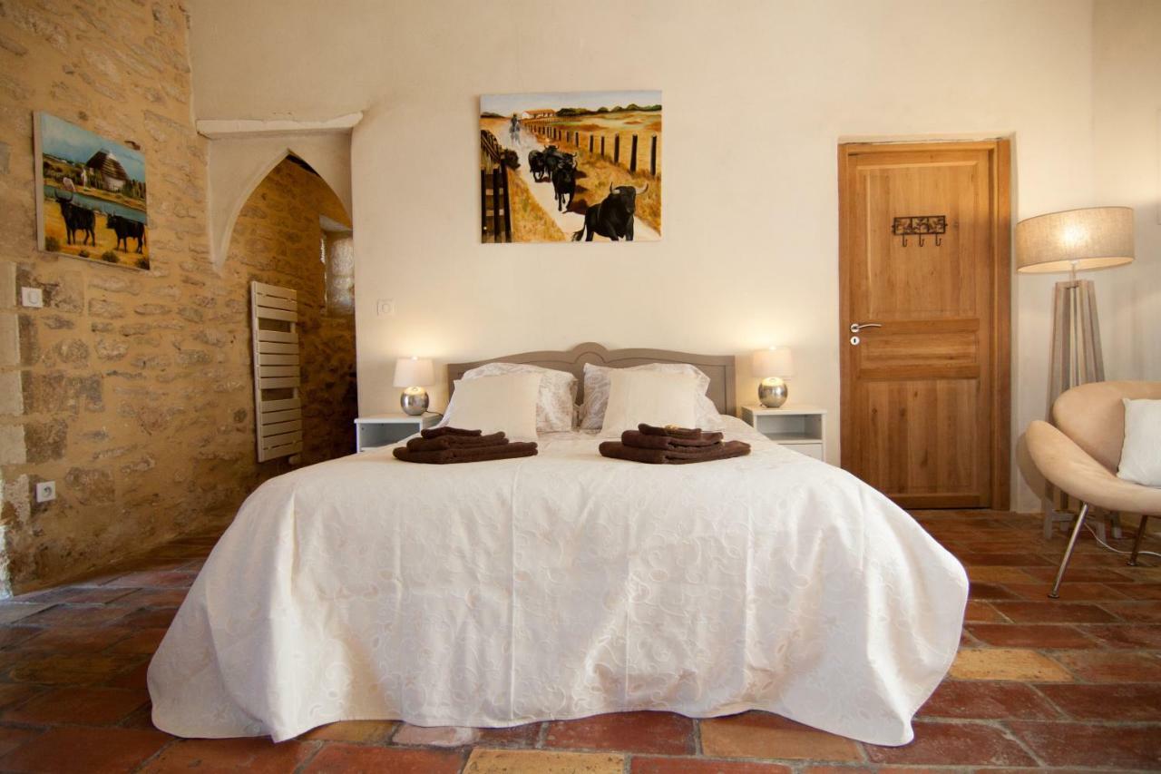 Mas De La Rivoire B&B Villevieille Buitenkant foto