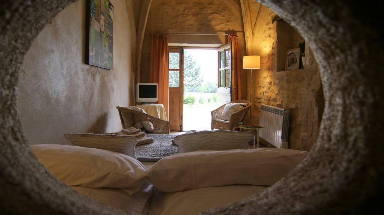 Mas De La Rivoire B&B Villevieille Buitenkant foto